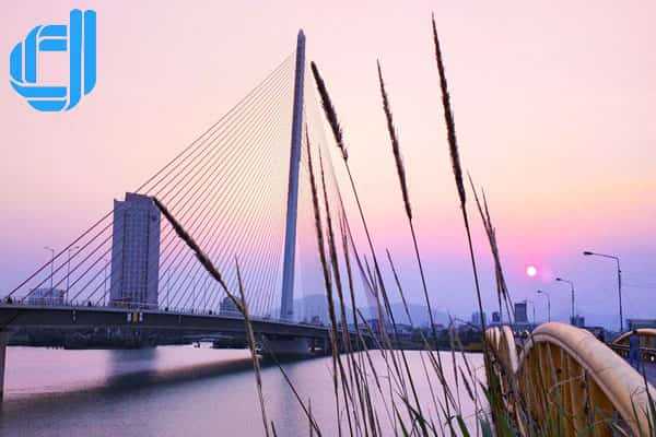 Tour du lịch Đà Nẵng trong ngày tắm bùn galina, du thuyền sông hàn