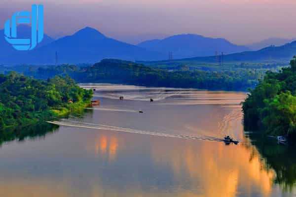 Tour du lịch Huế Động Thiên Đường 2 ngày 1 đêm tại Đà Nẵng